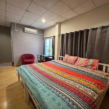 Villa'S Homestay Чиангмай Екстериор снимка