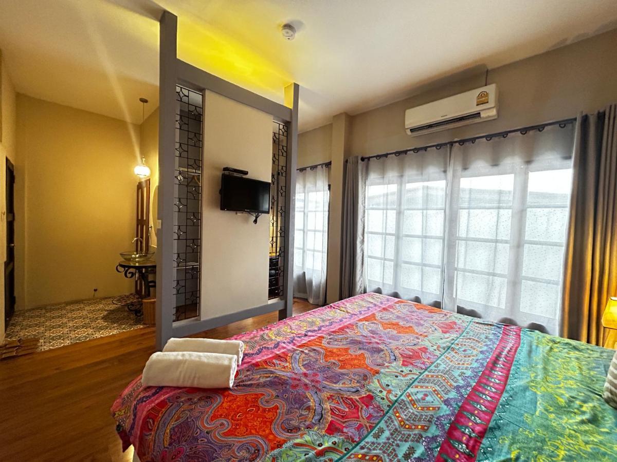 Villa'S Homestay Чиангмай Екстериор снимка