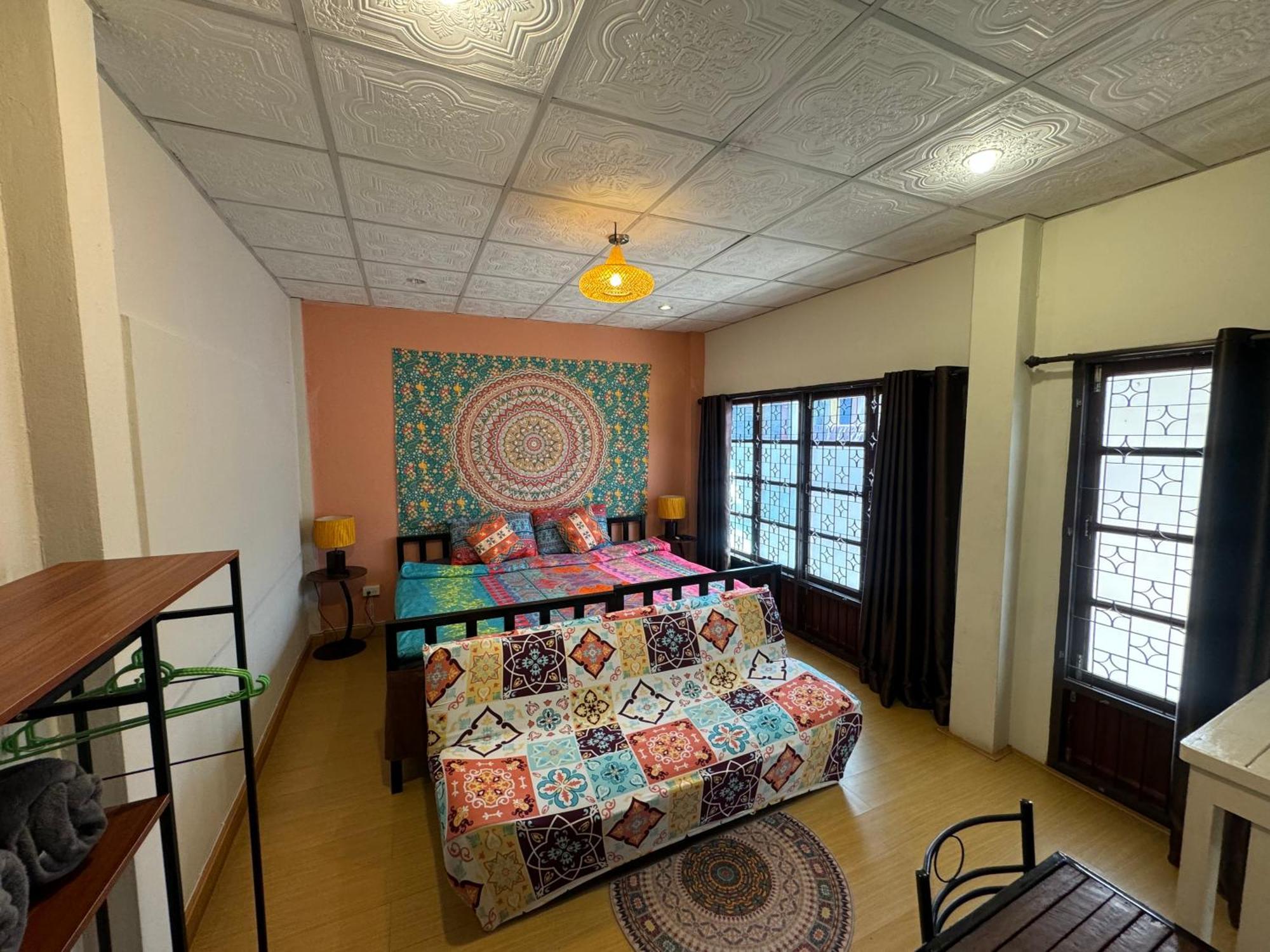 Villa'S Homestay Чиангмай Екстериор снимка