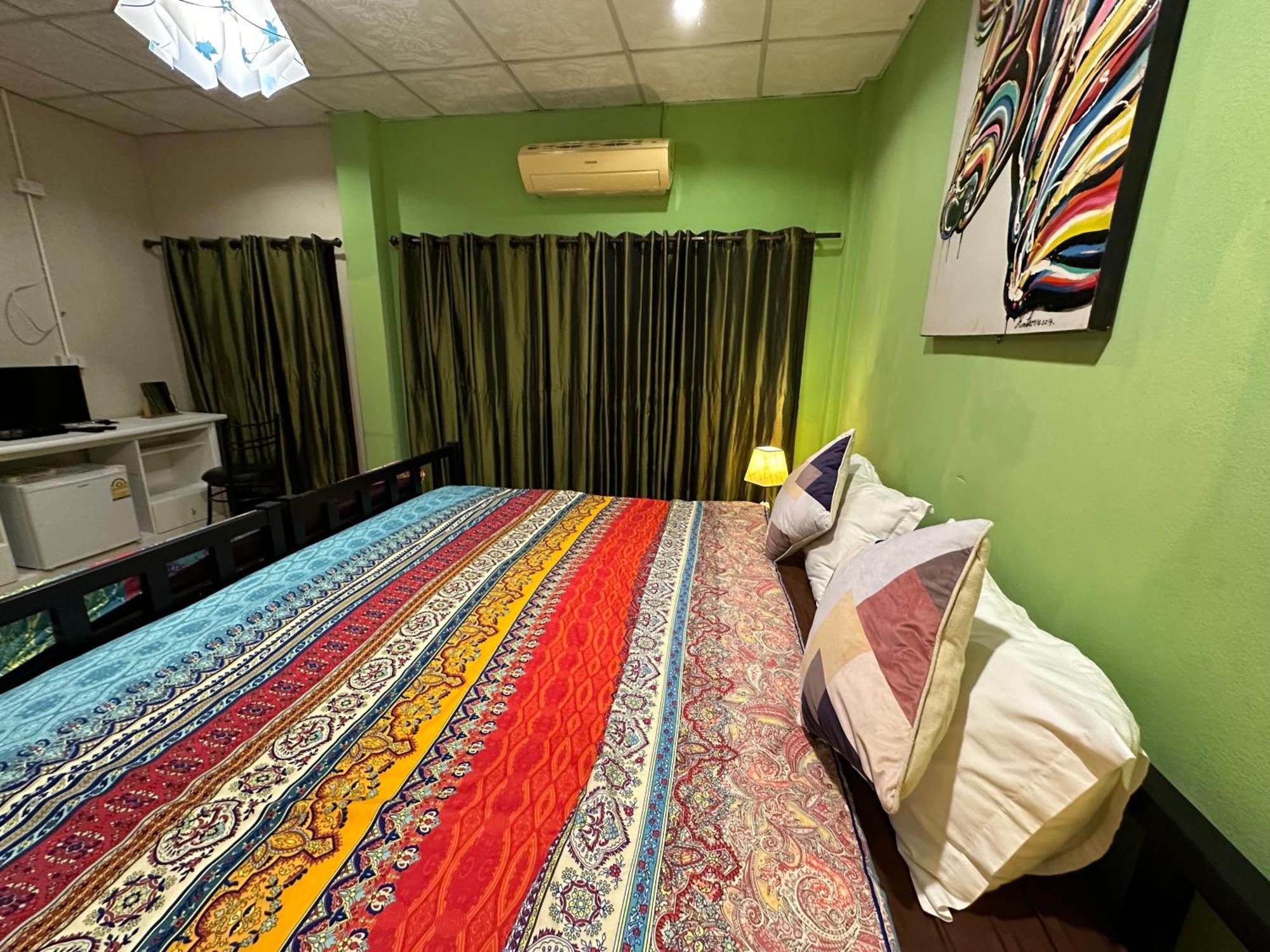 Villa'S Homestay Чиангмай Екстериор снимка