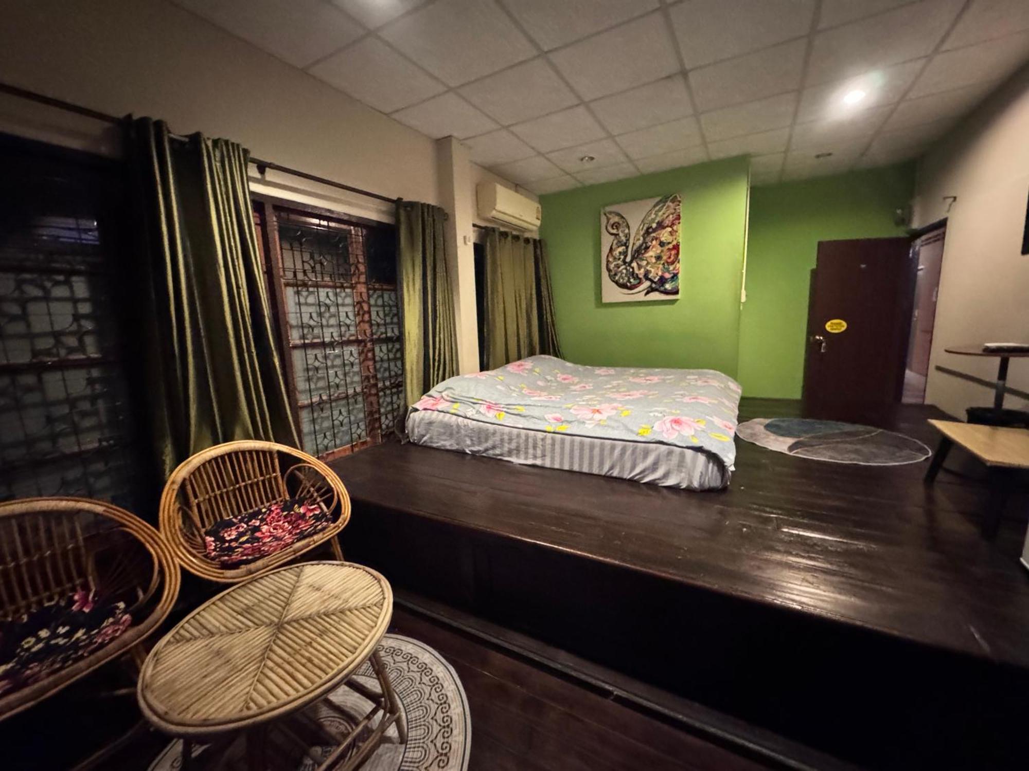 Villa'S Homestay Чиангмай Екстериор снимка
